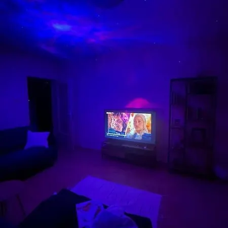 Lovita With A Garage *